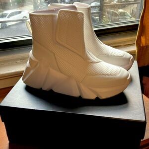 Brand New United Nude Space Kick V Boot size 39 8.5/9 US